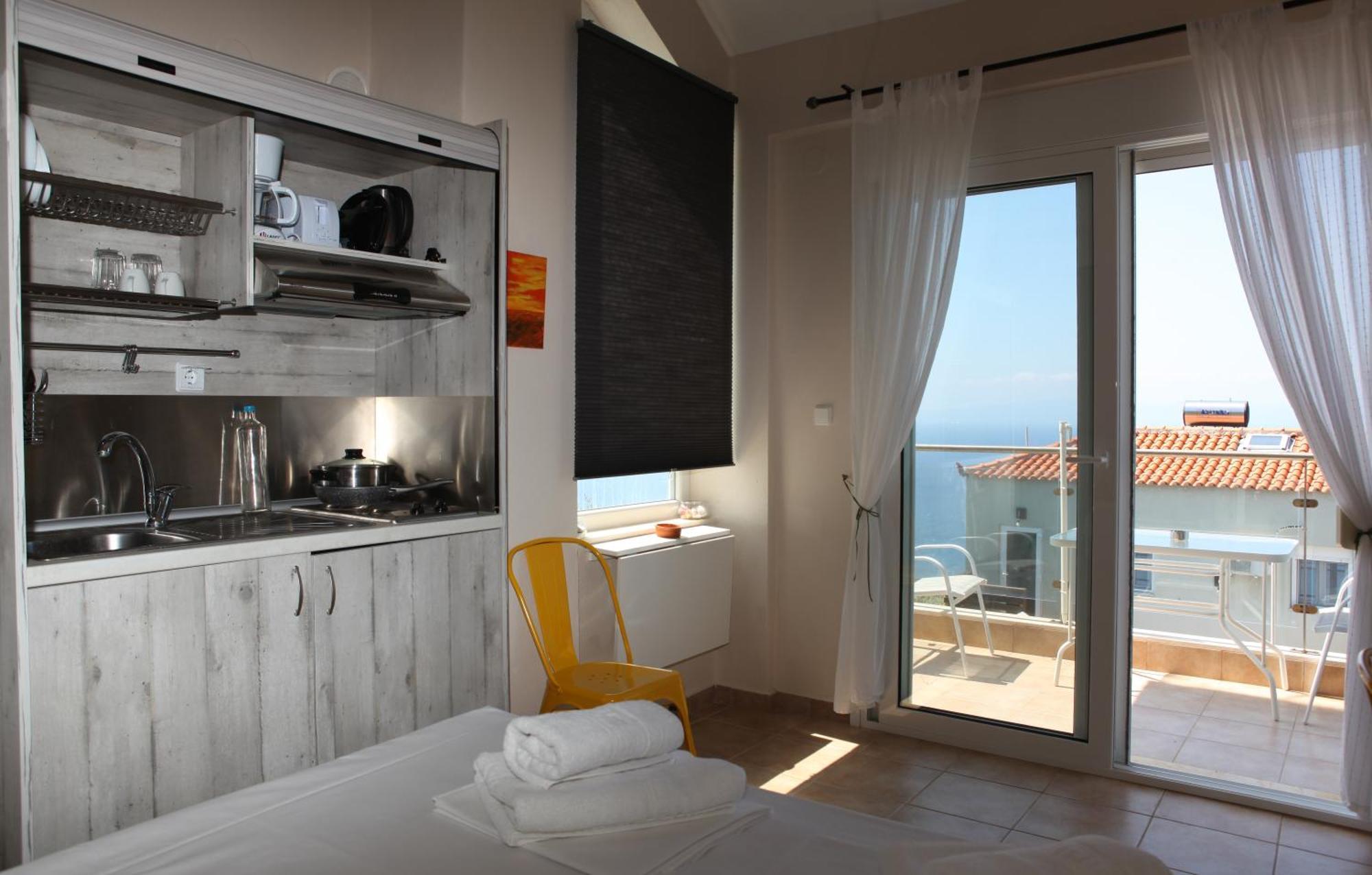 Axion Esti Apartments سكوبيلوس تاون المظهر الخارجي الصورة