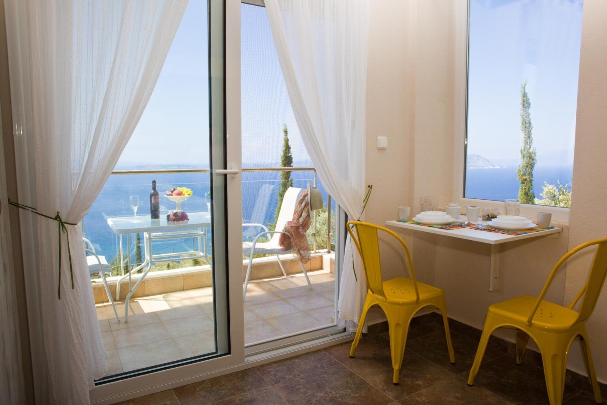 Axion Esti Apartments سكوبيلوس تاون الغرفة الصورة